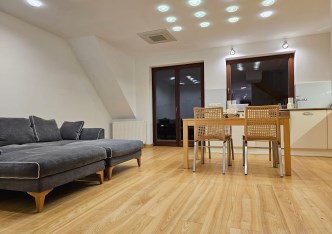 mieszkanie na wynajem - Police